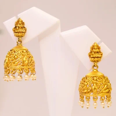 Divine Floral Dangler