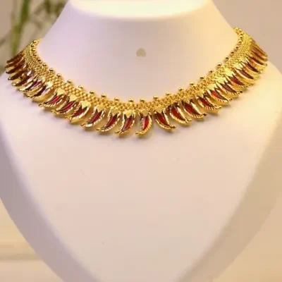 Golden Claw Necklace