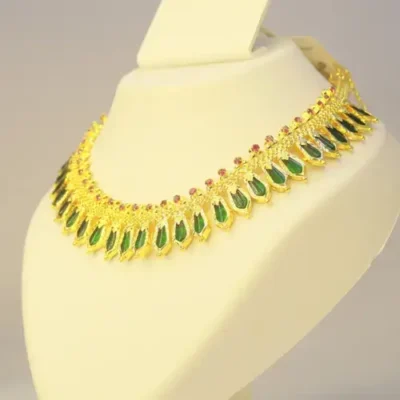 nagapadam necklace