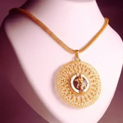 Krishna Thulika Pendant Necklace