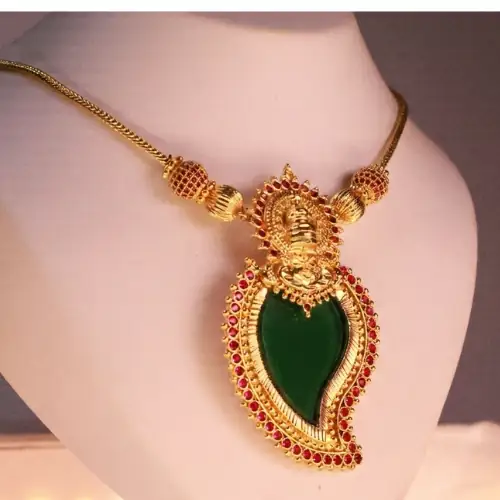 kathakali manga pendent