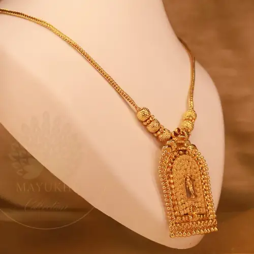 Krishnathidambu Necklace