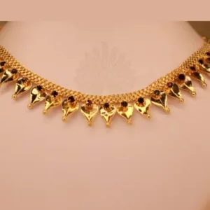 Sharappoli Necklace Detail