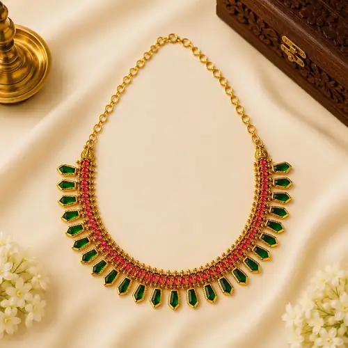 Nagapadam Stone Necklace – Traditional Kerala Gold-Plated Temple Jewelry