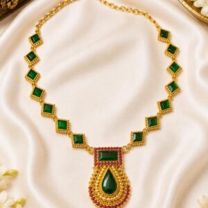 Royal South Indian Jyothika long haram antique gold finish detailed close-up