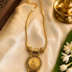 Lekshmi antique pendant necklace detailed view Goddess Lakshmi motif