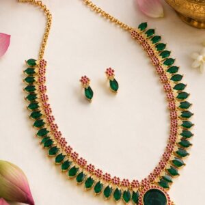 Nagadhara Necklace Set – Premium Emerald Green Temple Jewellery with Earrings