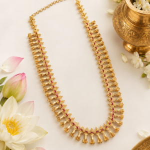 Shankupushpam Mala traditional Kerala temple jewellery long haram close-up detail with jasmine flowers